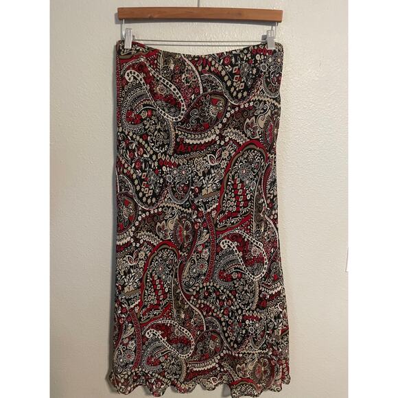 Dressbarn Maxi Skirt Womens 16W Red Black Tan Paisley A-Line Boho Artsy Y2K - Picture 2 of 7